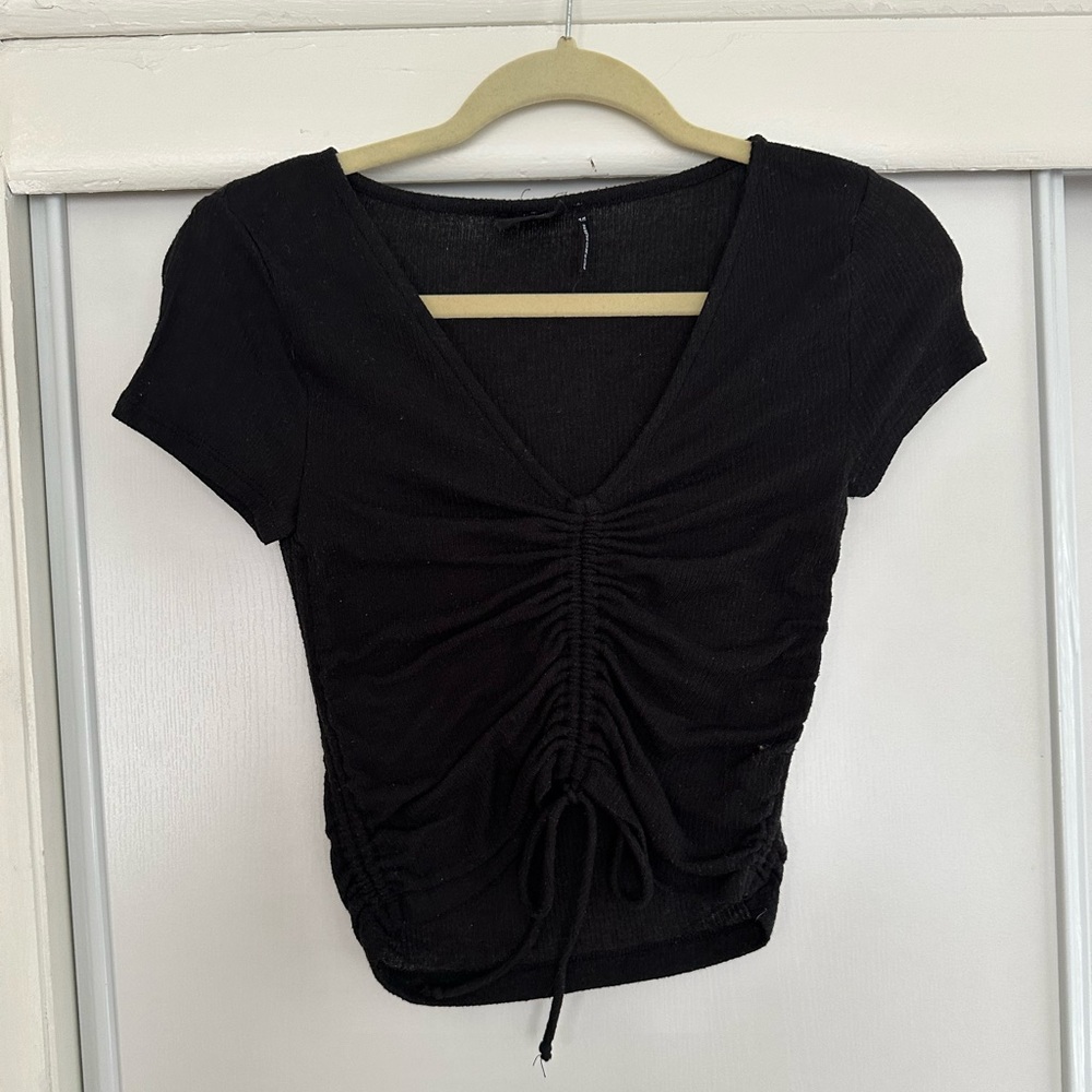 Urban Outfitters Black Front Tie T ⚡️ Medium